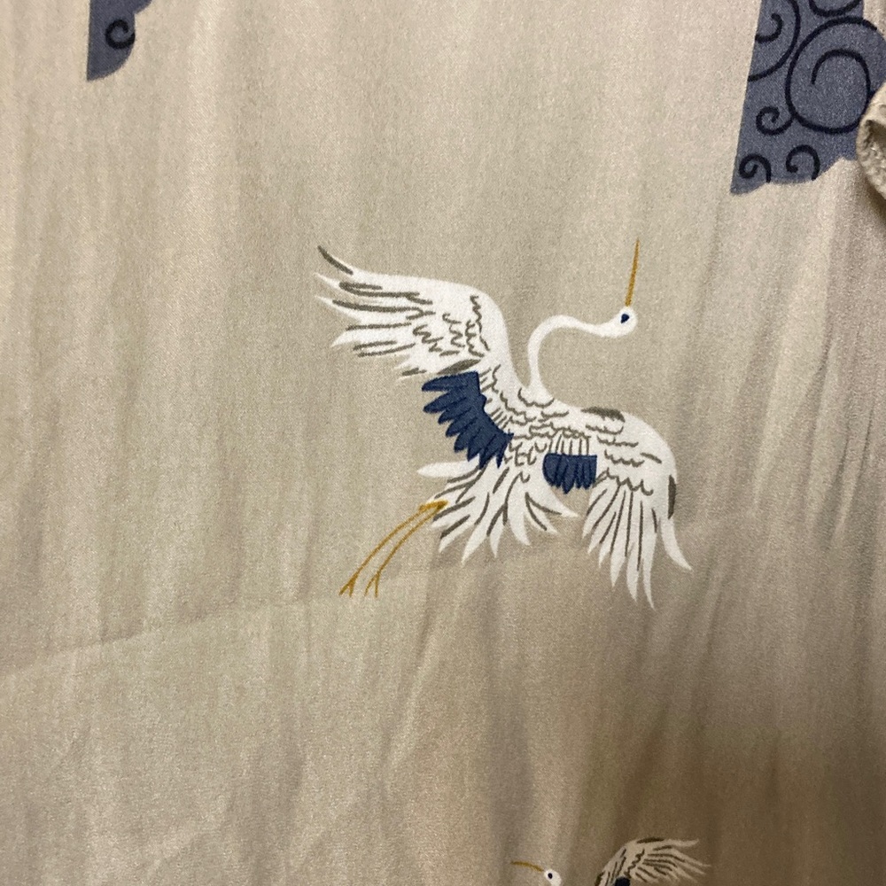 T Tahari Light Tan Blouse with Artistic Design - Picture 10 of 11